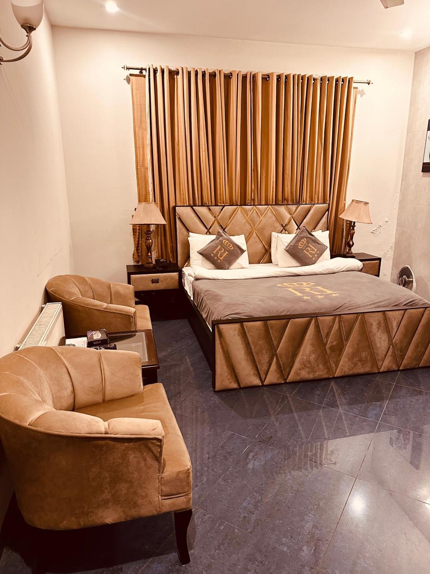 Reina Boutique Hotel - G9 Islamabad Eksteriør bilde