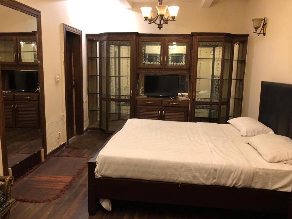Reina Boutique Hotel - G9 Islamabad Eksteriør bilde